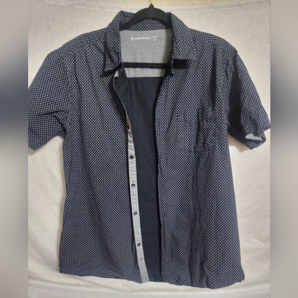 Airwalk Dark Blue Patterned Button Down Shirt